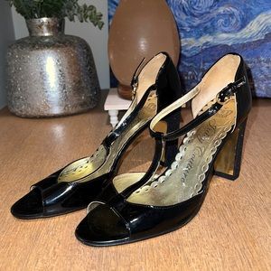 Sexy Juicy Couture black patten leather heels